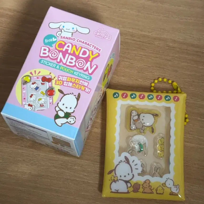 [BUNJANG] Sanrio Pochacco Candy Bonbon Sticker Pouch Keyring / 산리오 캔디봉봉 스티커 파우치 키링(포차코)
