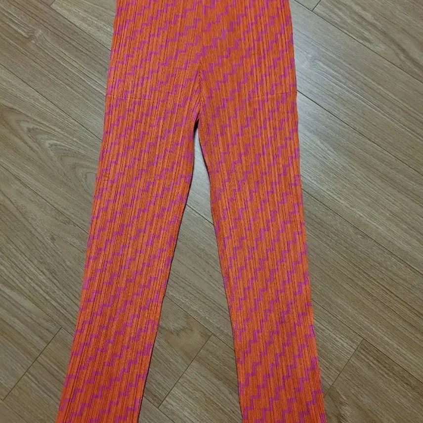 [BUNJANG] Issey Miyake Pleats Please Pants Pink Orange / 이세이미야케 플리츠플리즈 여성스러운 팬츠 국내 정품 핑크 오렌지 바지