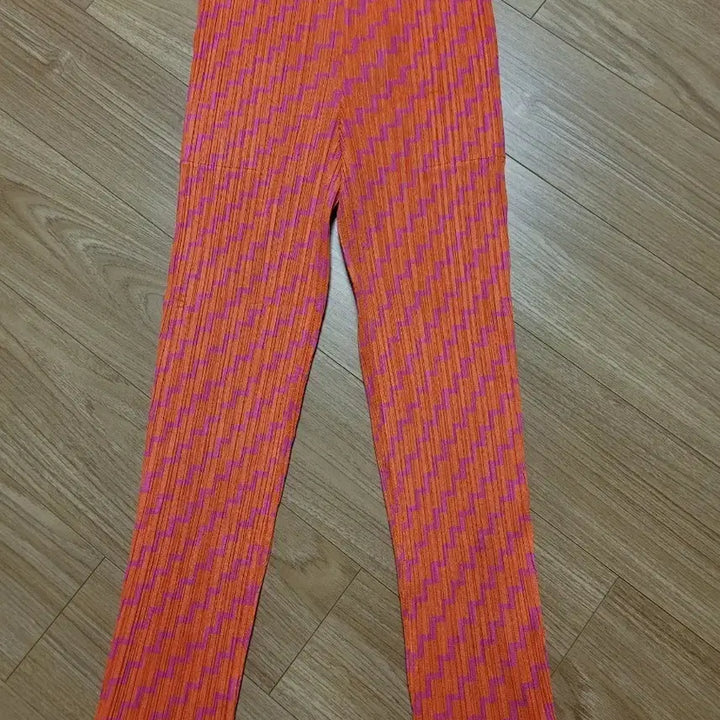 [BUNJANG] Issey Miyake Pleats Please Pants Pink Orange / 이세이미야케 플리츠플리즈 여성스러운 팬츠 국내 정품 핑크 오렌지 바지