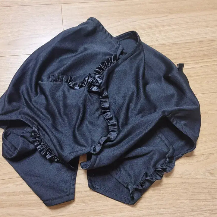[BUNJANG] Comme des Garçons Unique Cropped Bolero Top / 꼼데가르송 유니크한 크롭탑 볼레로 comme des garcons 컬렉션