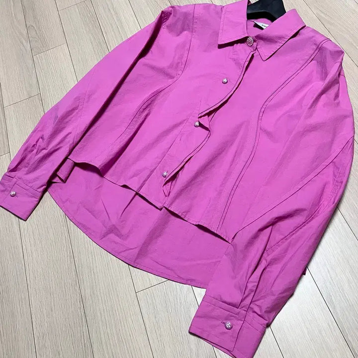 [BUNJANG] O2nd A-Line Ruffle Blouse / 23년 한섬 오즈세컨 O2nd 바스락 코튼 A라인 프릴 블라우스 셔츠핑크