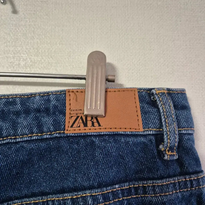 [BUNJANG] ZARA Pleated Baggy Denim Pants / 자라 플리츠 배기 데님 팬츠
