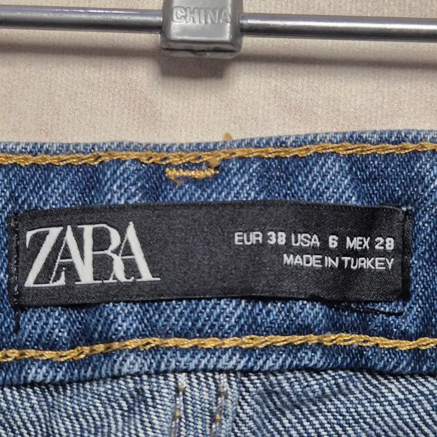 [BUNJANG] ZARA Pleated Baggy Denim Pants / 자라 플리츠 배기 데님 팬츠
