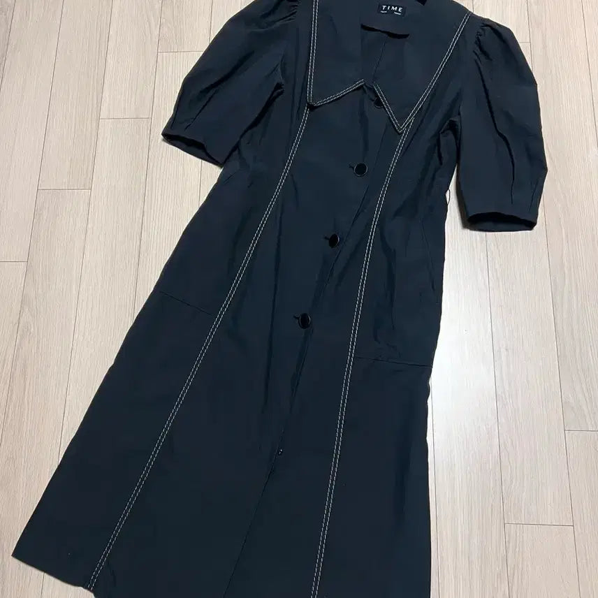 [BUNJANG] Time Big Collar Puff Sleeve Dress / 21년 한섬 타임 TIME 빅카라 바스락 퍼프 원피스 스티치반팔5부블랙