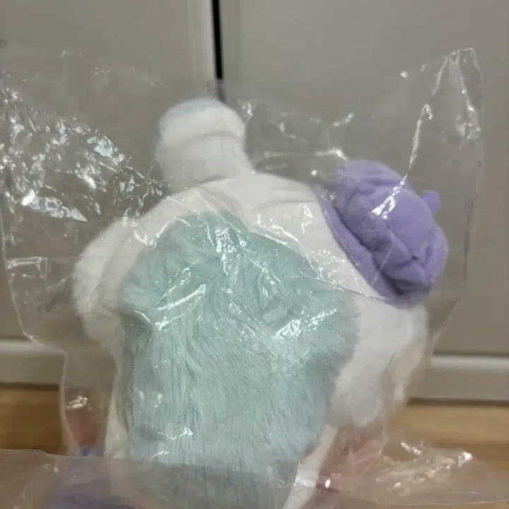 [SOLD OUT] 도쿄역 앉은 모몽기 누이 초판