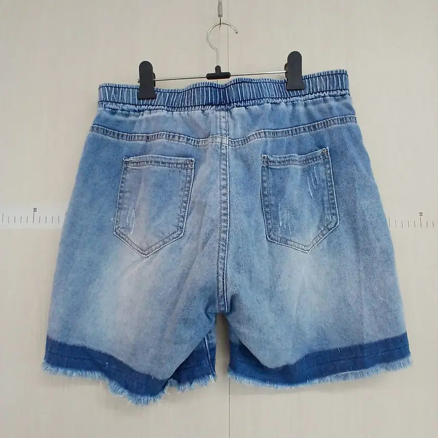 [BUNJANG] Totoro Denim Shorts / 토토로 캐릭터 데님 반바지