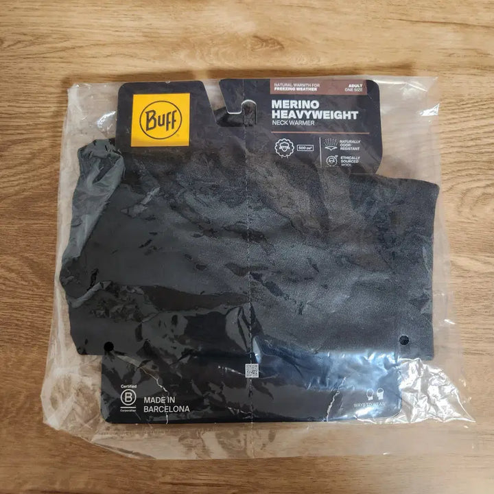 [SOLD OUT] BUFF 버프 메리노 헤비웨이트 넥워머 솔리드 블랙