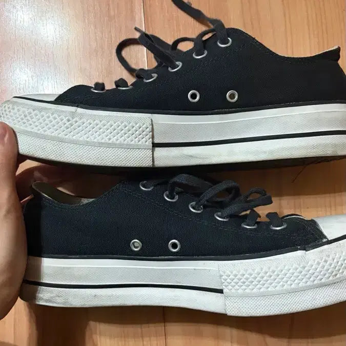 [BUNJANG] Converse Chuck Taylor All Star Lift Low Black Sneakers / 컨버스 척 테일러 올스타 리프트 로우 블랙 260