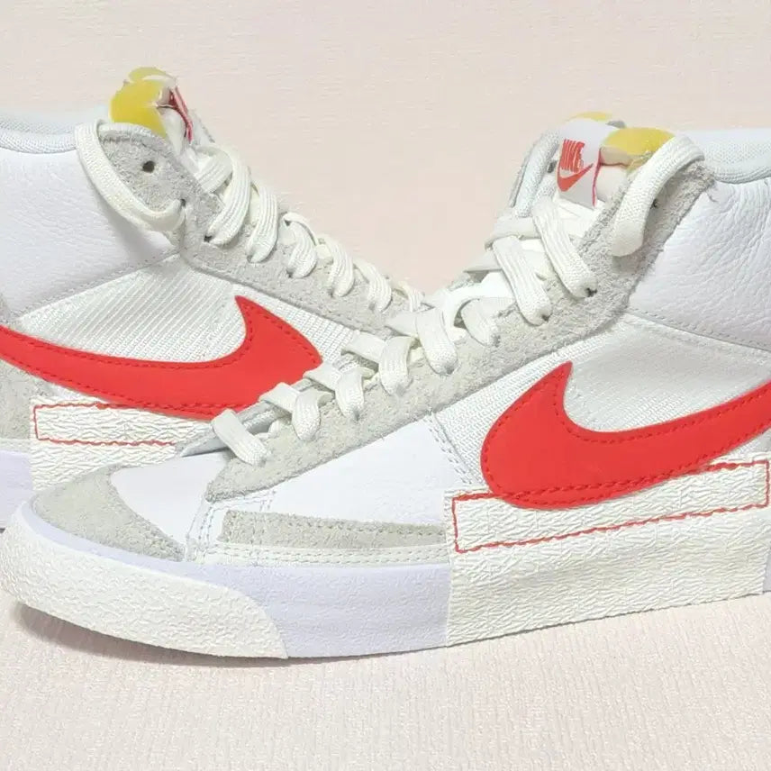 [BUNJANG] Nike Blazer Mid 77 White/Red Sneakers / 나이키 블레이저 미드 77 화이트/레드 255mm (새상품)