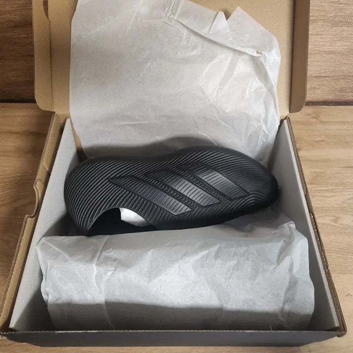 [SOLD OUT] 아디다스 퓨어칠 블랙 275사이즈