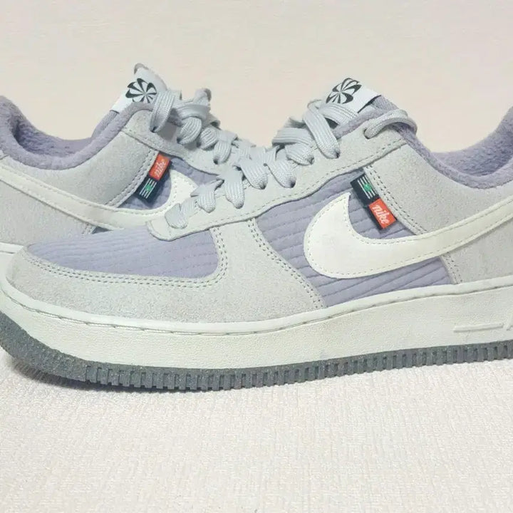 [BUNJANG] Nike Air Force 1 Light Purple Sneakers / 나이키 에어포스 1 라이트 퍼플 255mm
