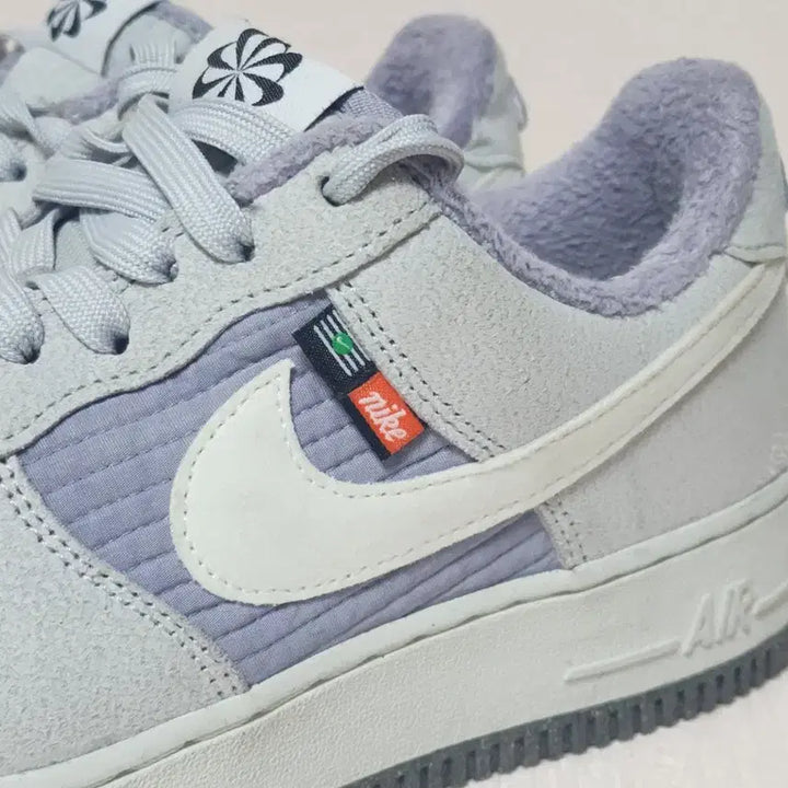 [BUNJANG] Nike Air Force 1 Light Purple Sneakers / 나이키 에어포스 1 라이트 퍼플 255mm
