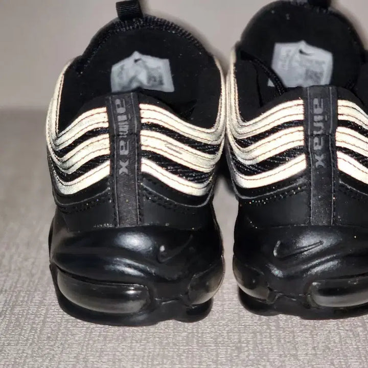 [BUNJANG] Nike Air Max 97 Black Sneakers / 나이키 에어맥스 97 블랙 250mm