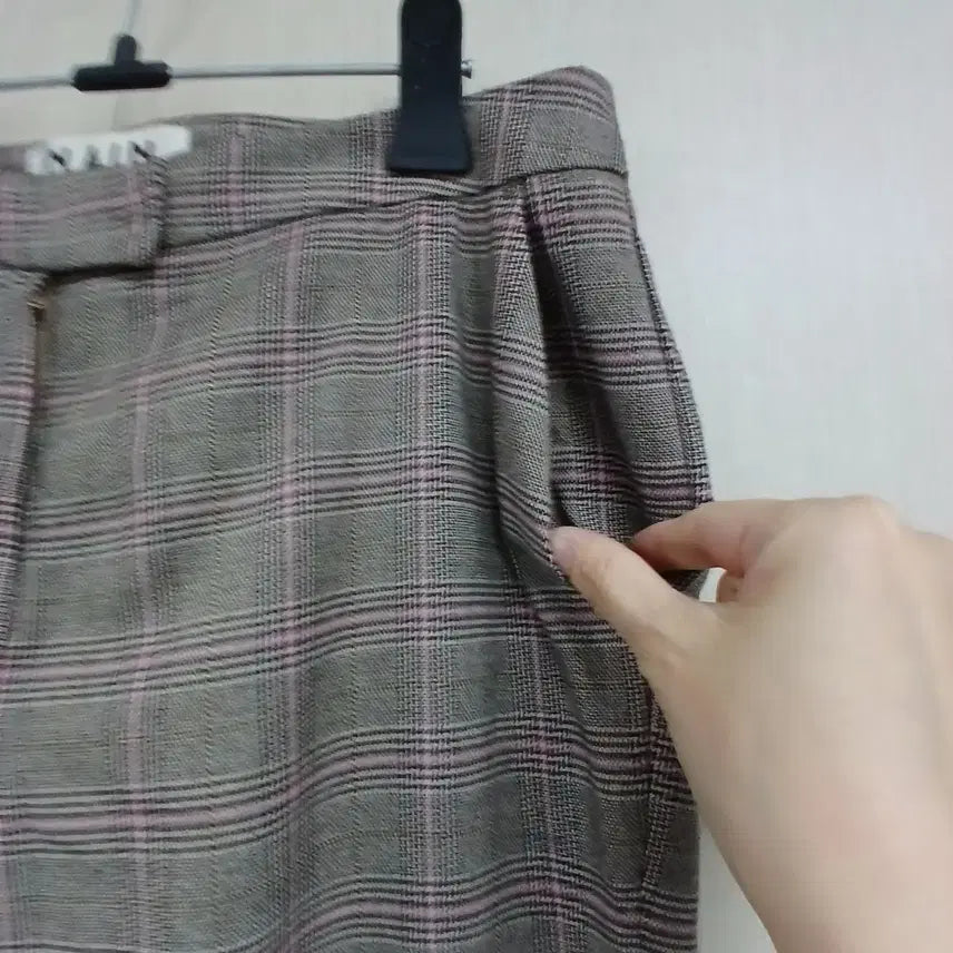 [BUNJANG] NAIN Check Pattern Slacks / NAIN 체크 패턴 슬랙스