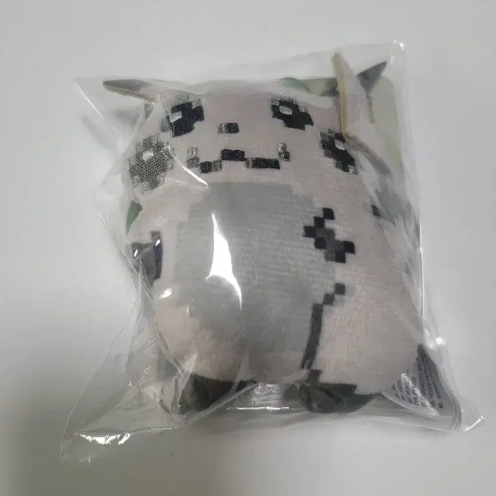[BUNJANG] Pokemon Pikachu 30th Anniversary Mascot Doll Keyring / 시작의 피카츄 마스코트 인형 키링 판매 포켓몬 30주년
