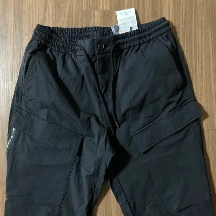 [SOLD OUT] (새상품) 버커루바지 32  조거바지 카고바지 조거팬츠 캠핑용 밴딩조거