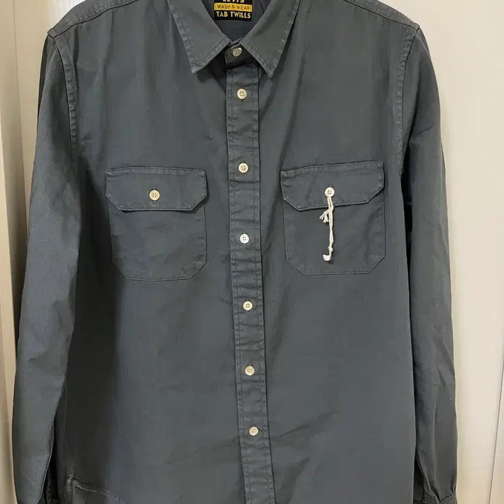 [SOLD OUT] 리바이스빈티지클로딩 LVC 탭트윌셔츠 어반시크 M사이즈 샘플