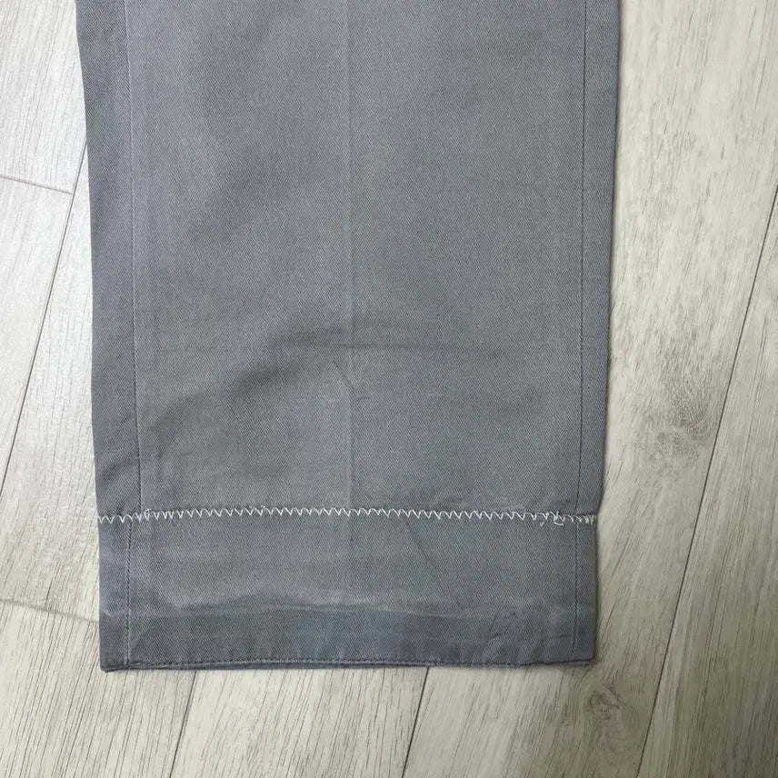 [SOLD OUT] 리바이스빈티지클로딩 LVC Drenched Grey Chino 32X32
