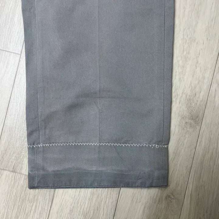 [SOLD OUT] 리바이스빈티지클로딩 LVC Drenched Grey Chino 32X32