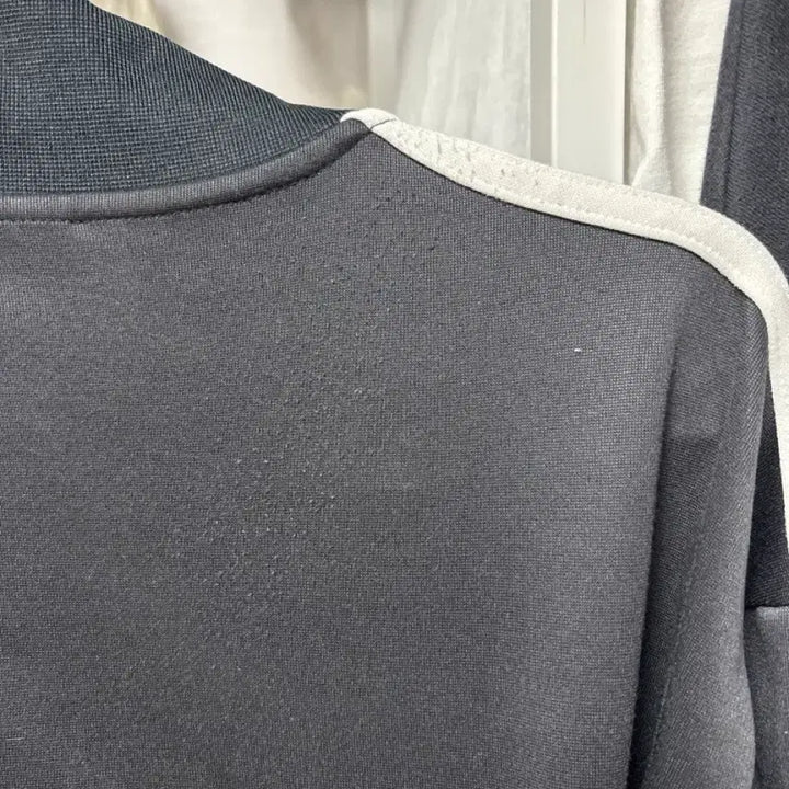 [SOLD OUT] 아디다스 져지 100 (보풀있음) (가슴단면65 총장66)