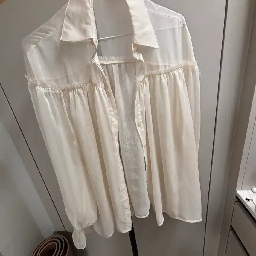 [BUNJANG] Labelle Blanc Margo Two-Piece Set / 라벨르블랑 마고 투피스set가격