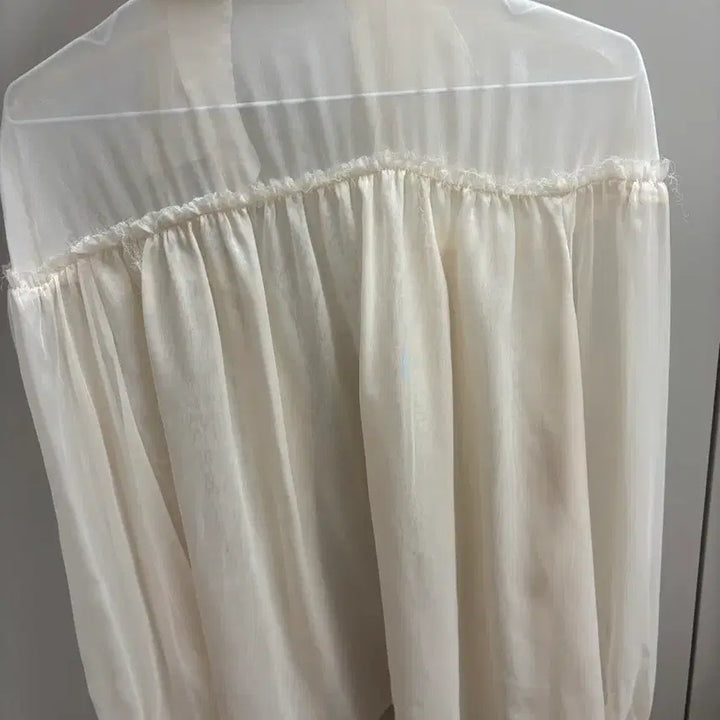 [BUNJANG] Labelle Blanc Margo Two-Piece Set / 라벨르블랑 마고 투피스set가격