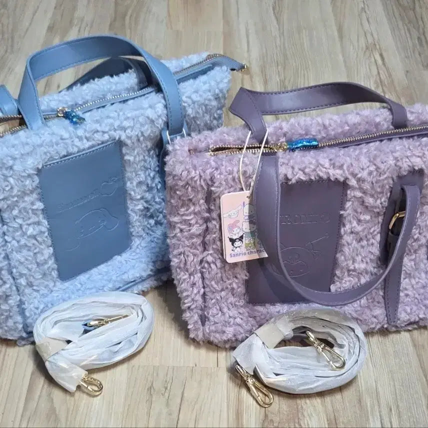 [BUNJANG] Sanrio Character Faux Shearling Shoulder Bag / 산리오 캐릭터 뽀글이 숄더백