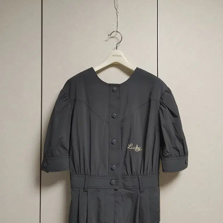 [BUNJANG] Lucky Chouette Back Ribbon Jumpsuit / 럭키슈에뜨 백리본 점프슈트