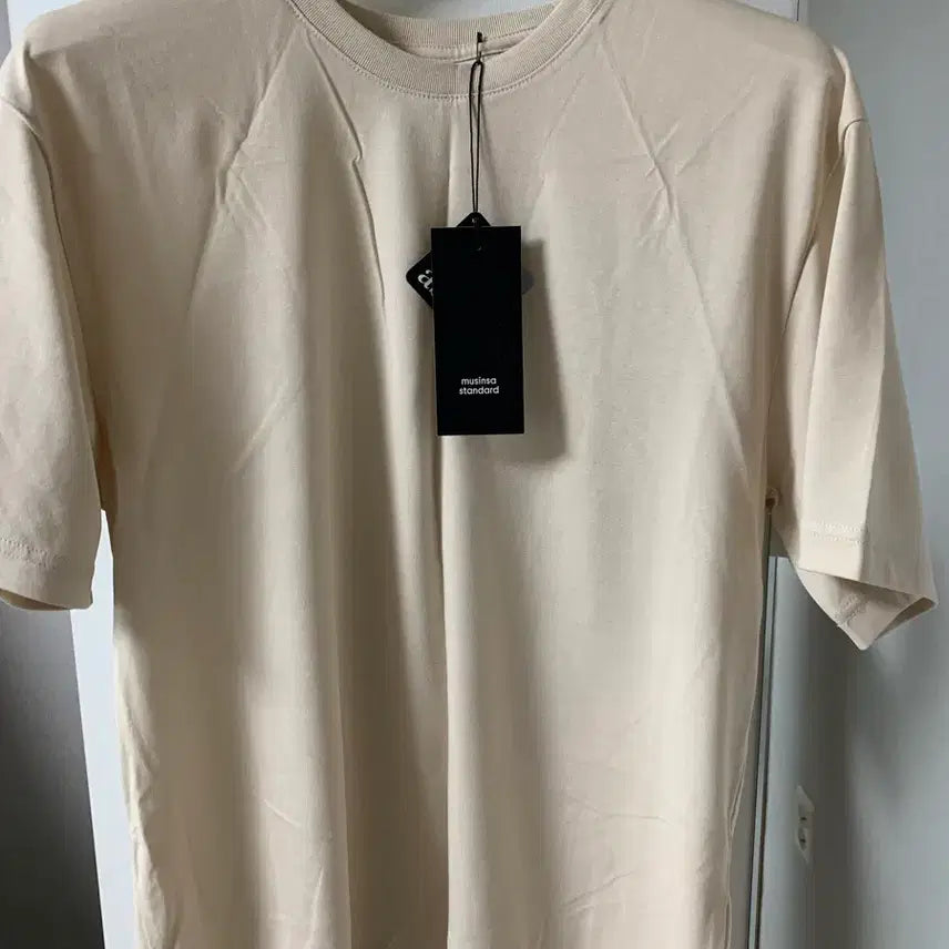 [BUNJANG] Musinsa Standard Cool Relax Fit T-shirt Bundle Set / 무탠다드 쿨탠릴렉스핏 반팔블랙,에크루2종s사이즈 일괄판매
