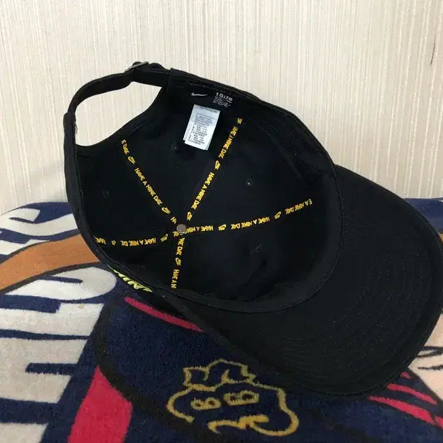 [BUNJANG] Nike PEACEMINUSONE Smile Daisy Heritage86 Ball Cap / 나이키 피마원 스마일 데이지 헤리티지86 볼캡/모자