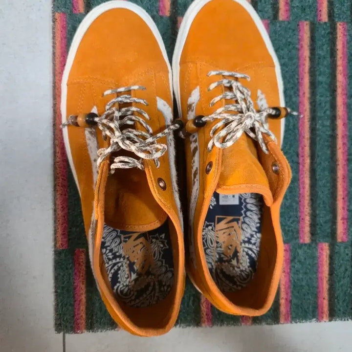 [BUNJANG] Vans Old Skool Tapered Suede Sneakers / 반스 올드스쿨 테이퍼드 스웨이드 275
