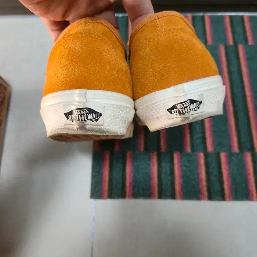 [BUNJANG] Vans Old Skool Tapered Suede Sneakers / 반스 올드스쿨 테이퍼드 스웨이드 275