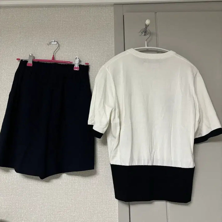 [BUNJANG] Fred Perry x Amy Winehouse Short Sleeve Knit Top / (새제품) 프레디페리 x AMY WINEHOUSE 반팔니트