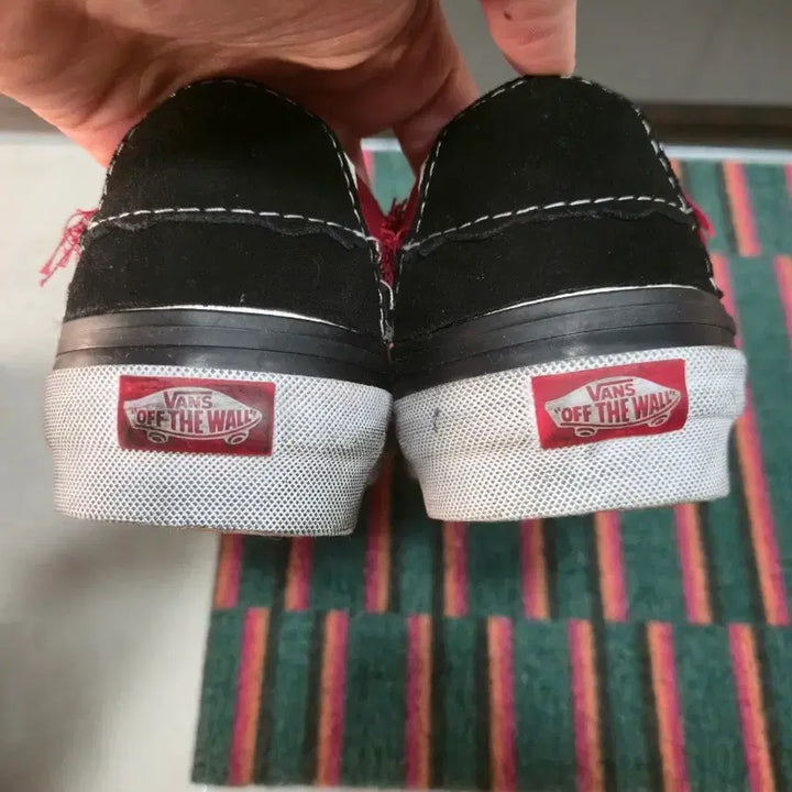 [BUNJANG] Vans Skate Low Reconstruct Black Red Sneakers / 반스 스케이트 로우 리컨스트럭트 블랙 레드 280