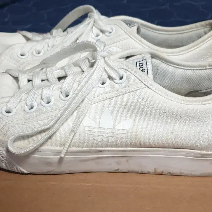 [BUNJANG] Adidas Nizza Trefoil Canvas Sneakers / 아디다스 니짜 트레포일 캔버스 스니커즈 (270) FW5184