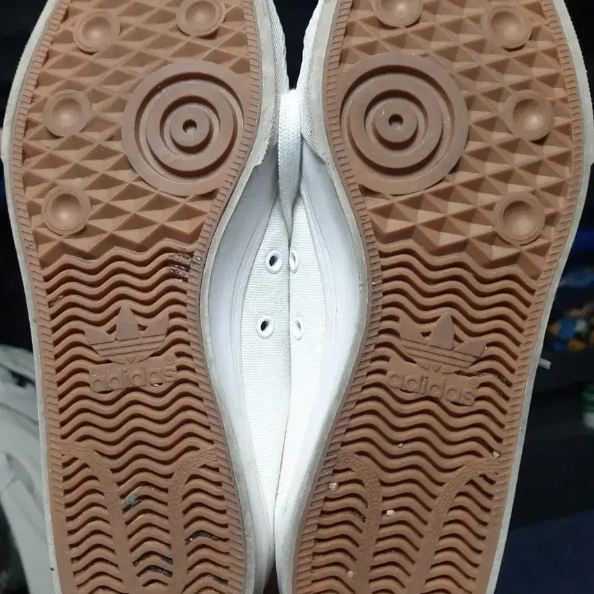 [BUNJANG] Adidas Nizza Trefoil Canvas Sneakers / 아디다스 니짜 트레포일 캔버스 스니커즈 (270) FW5184