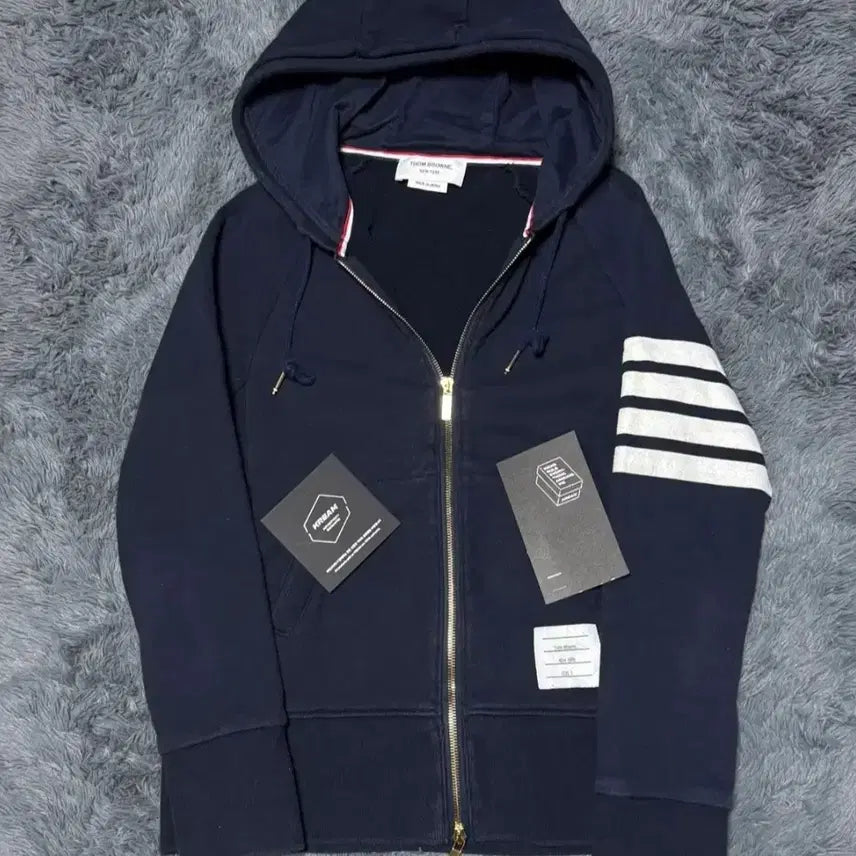 [BUNJANG] Thom Browne 21-22 Chevron Armband Hoodie / 톰브라운 사선완장 21~22년식 정품 후드집업