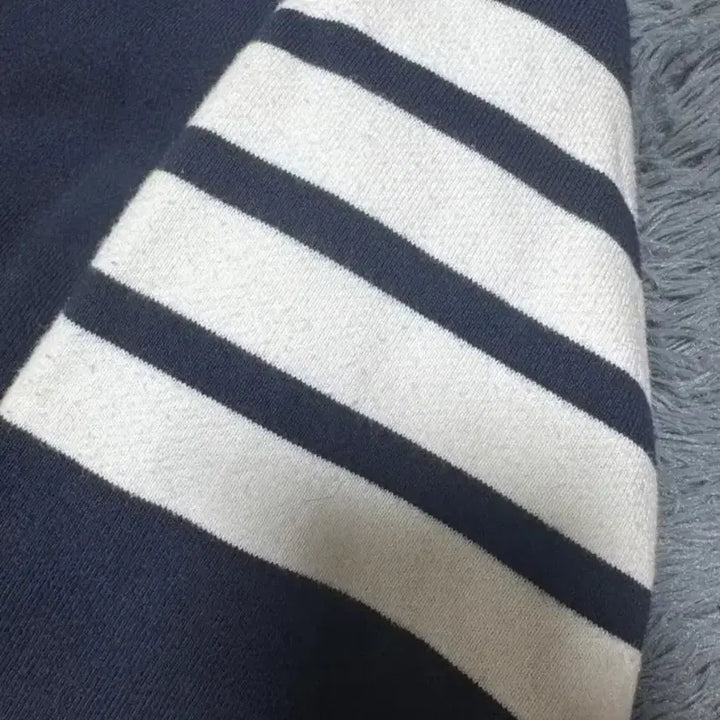 [BUNJANG] Thom Browne 21-22 Chevron Armband Hoodie / 톰브라운 사선완장 21~22년식 정품 후드집업