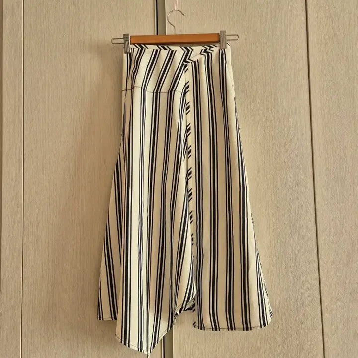 [BUNJANG] System Striped Long Skirt / 시스템