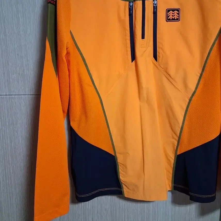 [BUNJANG] Kolon Long Sleeve T-shirt (95) / 여성용 코오롱 긴팔티 (95)