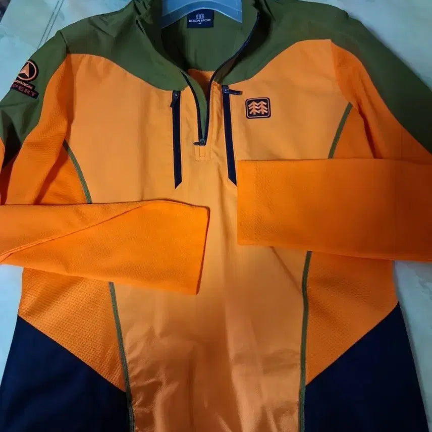 [BUNJANG] Kolon Long Sleeve T-shirt (95) / 여성용 코오롱 긴팔티 (95)