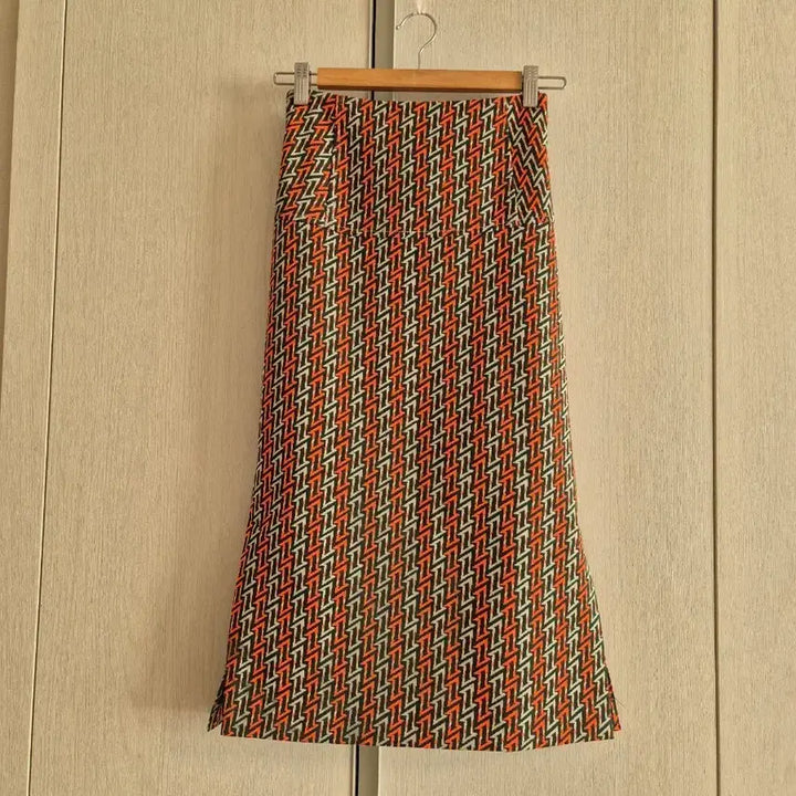 [BUNJANG] System Patterned Long Skirt / 시스템 패턴 스커트