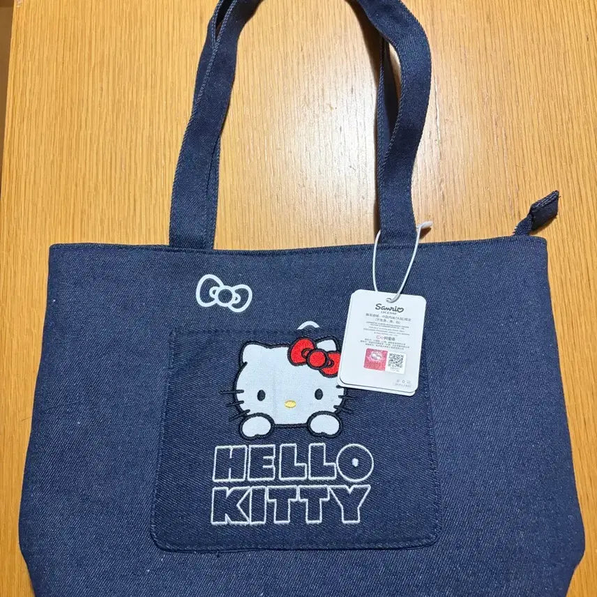 [SOLD OUT] 헬로키티 데님 토트백 가방