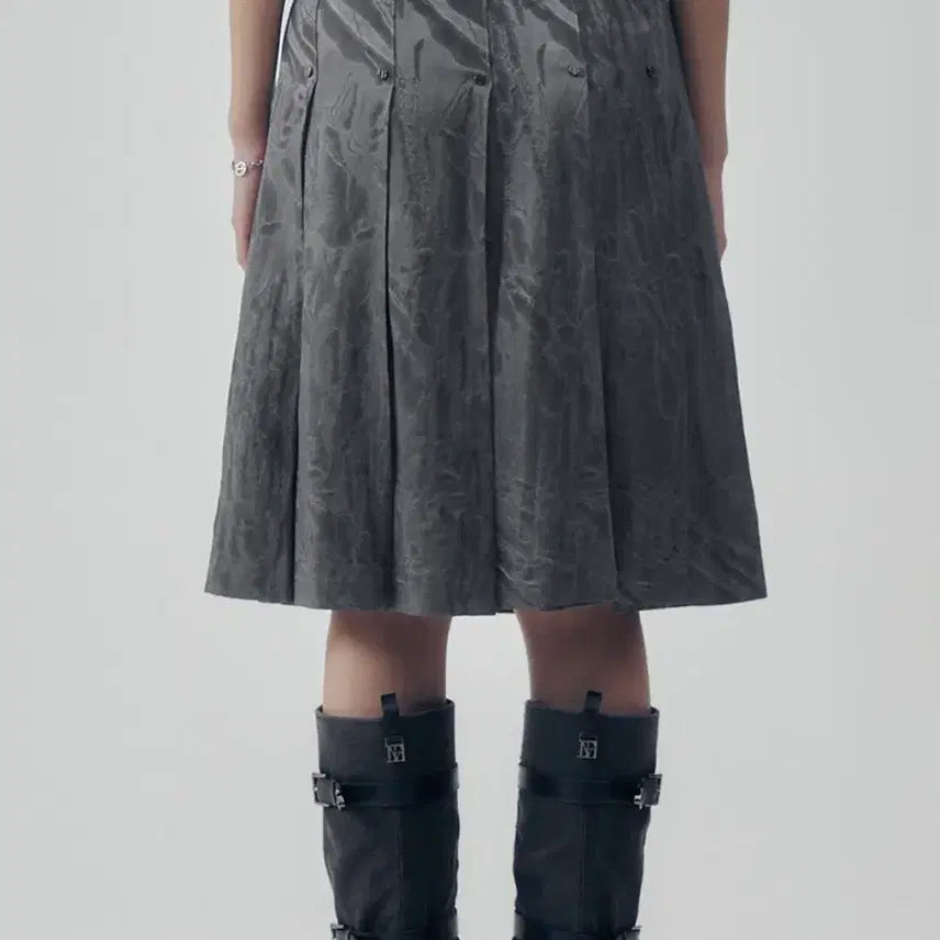 [BUNJANG] Trimming Birds Marble Rivet Pleated Skirt / 트리밍버드 마블 리벳 플리츠 스커트 그레이
