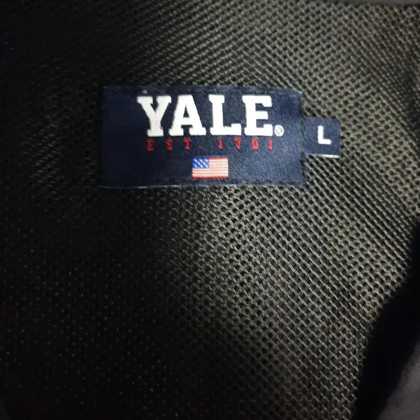 [BUNJANG] Yale Oversized Nylon Windbreaker Jacket (Black, L) / 예일 오버핏 나일론100% 안감매쉬 바람막이 자켓 블랙 (L)