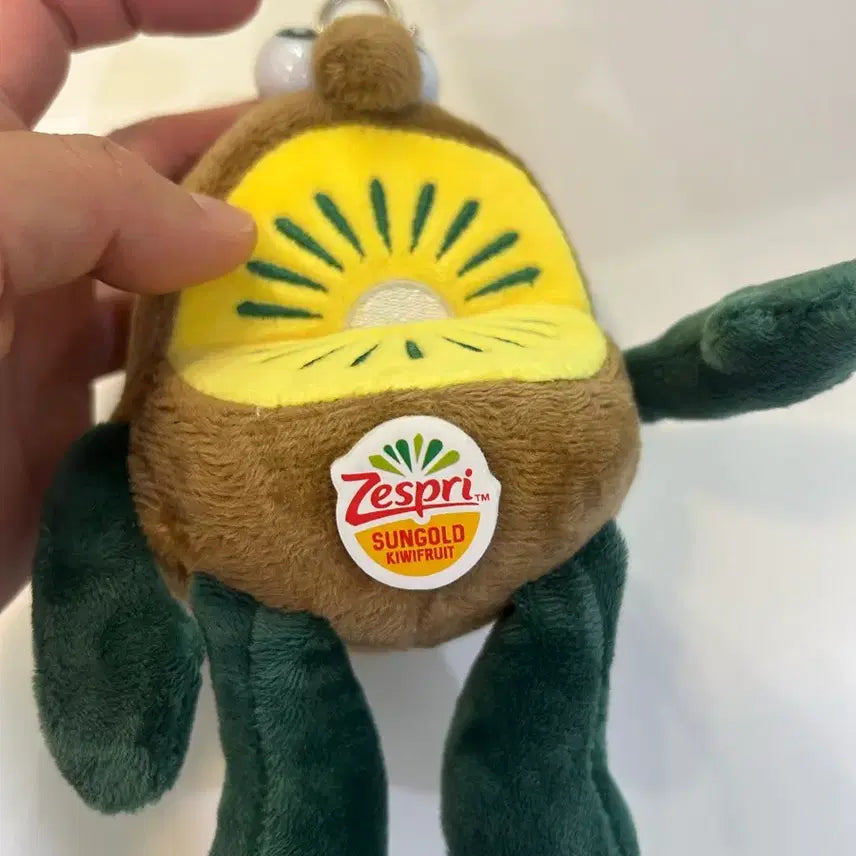 [SOLD OUT] 제스프리 선골드 키위 인형 키링 중형 신나리셔스