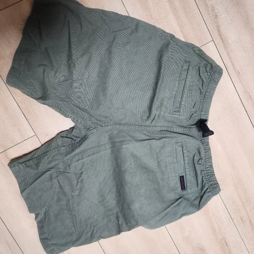 [BUNJANG] Gramicci G-Shorts Khaki Shorts / 그라미치 g쇼츠 팝니다.