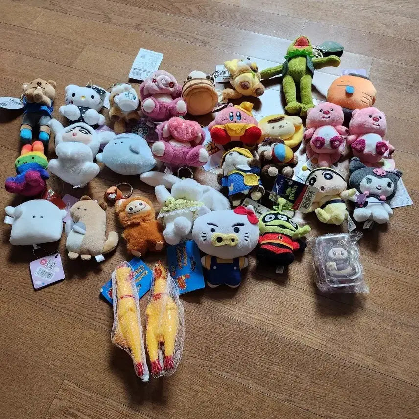 [BUNJANG] Character Plush Keyring Bundle / 캐릭터 인형 키링 모음.zip