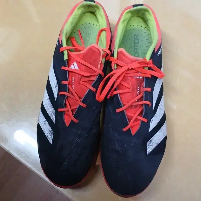 [BUNJANG] Adidas Predator Soccer Cleats Sneakers / 남성신발 아디다스 프레데터 축구화 운동화