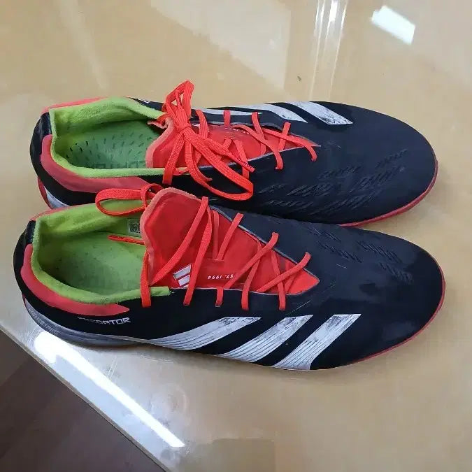 [BUNJANG] Adidas Predator Soccer Cleats Sneakers / 남성신발 아디다스 프레데터 축구화 운동화